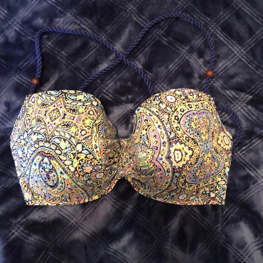Victoria’s Secret paisley bikini top 36DD